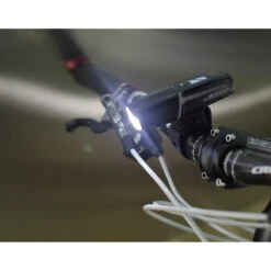 Moon Scheinwerfer, VORTEX Pro, 1300 Lumen 5 Moon Scheinwerfer, VORTEX Pro, 1300 Lumen -Fahrradteileladen moon scheinwerfer vortex pro 1300 lumen3