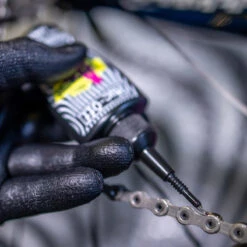 Muc-Off Ludicrous AF Lube 50ml -Fahrradteileladen muc off ludicrous af lube 50ml4