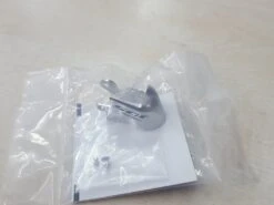 Shimano 105 ST-5700 Namensschild Mit Schraube