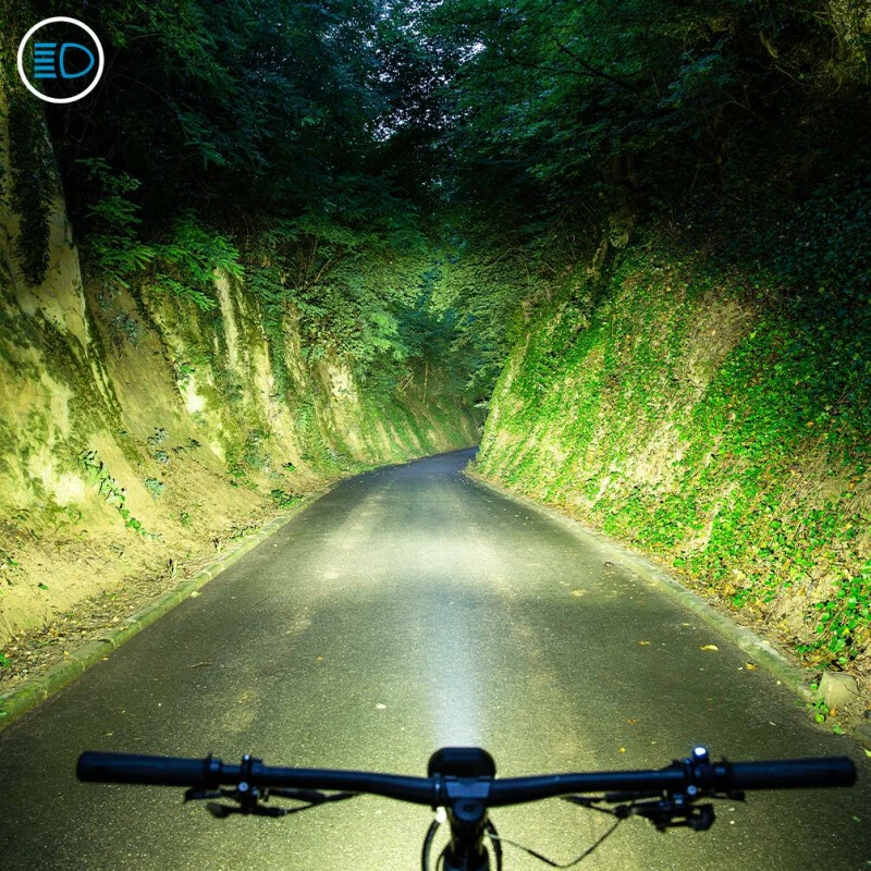 Supernova E-Bike Scheinwerfer M99 MINI PRO25, Universal 5-13.5V, Mit Magnetischem Fernlichtschalter 4 Supernova E-Bike Scheinwerfer M99 MINI PRO25, Universal 5-13.5V, Mit Magnetischem Fernlichtschalter - Image 4